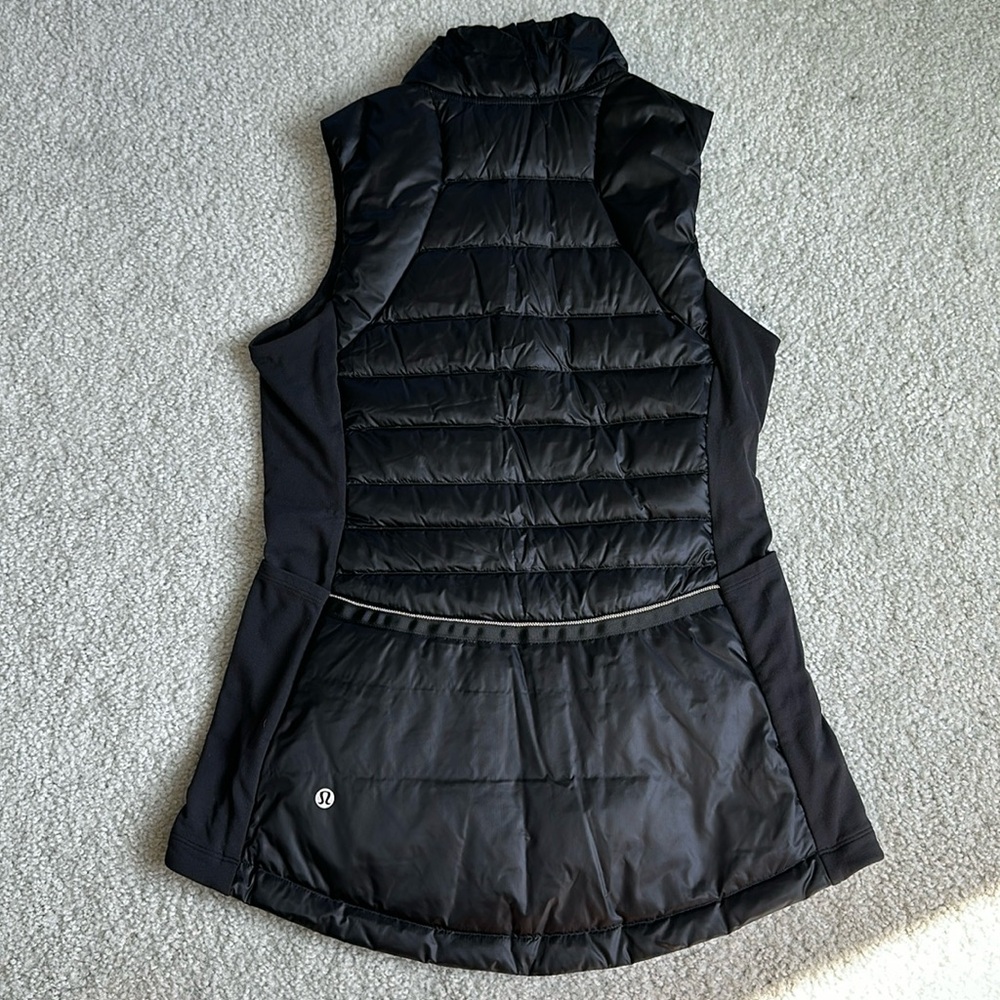 Lululemon vest size 6